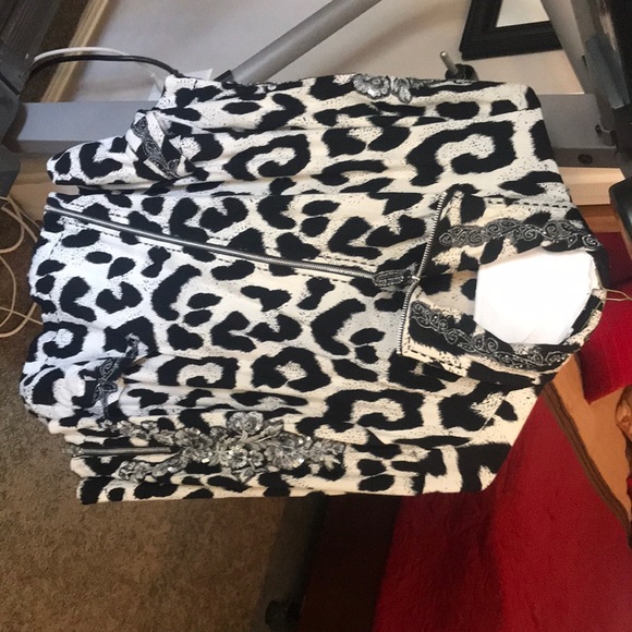 Light weight jacket - Picture 1 of 2